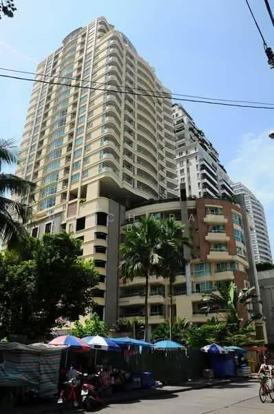 Sukhumvit City Resort, Bangkok, 51 Soi Sukhumvit 11, Khlongtoei Nua, Watthana, Bangkok, 2 Bedrooms, 69 sqm, Condo For Sale, by Patcharaporn Binsorlae, 500575926 - DDproperty.com