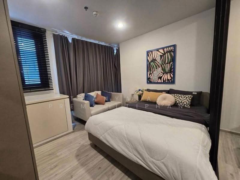 XT Huaikhwang, Bangkok, 244 Ratchadaphisek Road, Huai Khwang, Bangkok, 1 Bedroom, 30 sqm, Condo For Rent, by Thanyalak Premputtiphan, 500575927 - DDproperty.com