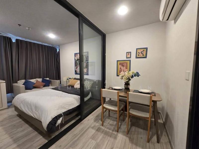 XT Huaikhwang, Bangkok, 244 Ratchadaphisek Road, Huai Khwang, Bangkok, 1 Bedroom, 30 sqm, Condo For Rent, by Thanyalak Premputtiphan, 500575927 - DDproperty.com