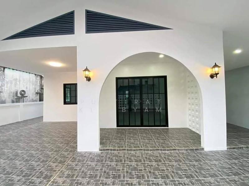 undefined, Chon Buri (Pattaya), Surasak, Si Racha, Chon Buri (Pattaya), 4 Bedrooms, 220 sqm, Single Detached House For Sale, by Puttirat Kleebyam, 500575931 - DDproperty.com
