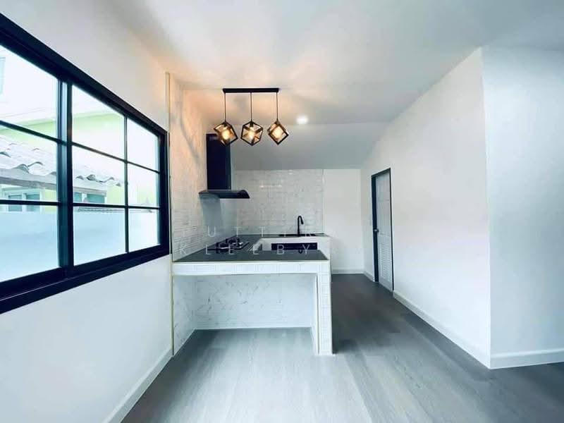 undefined, Chon Buri (Pattaya), Surasak, Si Racha, Chon Buri (Pattaya), 4 Bedrooms, 220 sqm, Single Detached House For Sale, by Puttirat Kleebyam, 500575931 - DDproperty.com