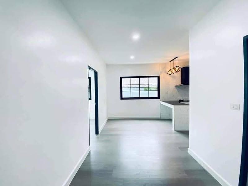 undefined, Chon Buri (Pattaya), Surasak, Si Racha, Chon Buri (Pattaya), 4 Bedrooms, 220 sqm, Single Detached House For Sale, by Puttirat Kleebyam, 500575931 - DDproperty.com