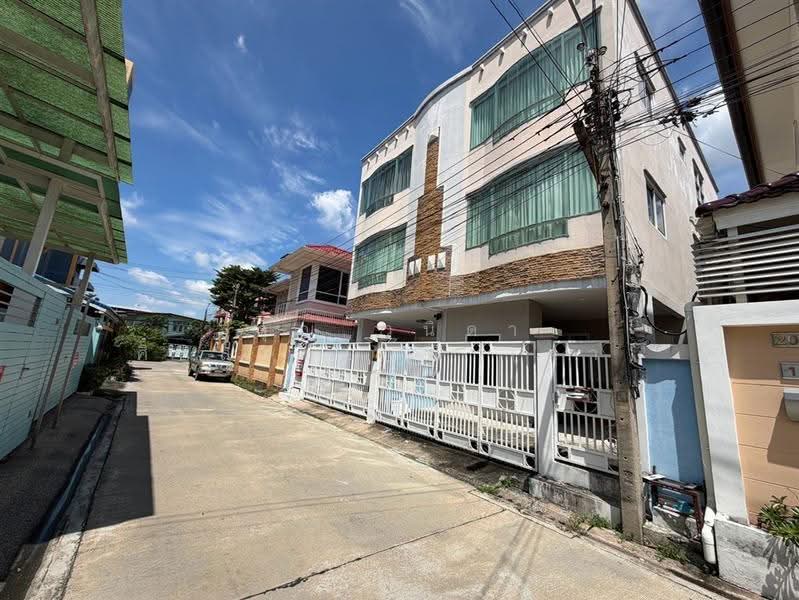 บ้านเดี่ยว 3 ชั้น 25.5 ตร.ว. บ้านแฝดใกล้รถไฟฟ้ารามอินทรา กม.4 ซอยรามอินทรา39, กรุงเทพ, ถนนรามอินทรา, อนุสาวรีย์, บางเขน, กรุงเทพ, 180 ตร.ม., บ้านแฝด ขาย, โดย คุณ วนิดา ศิริสุขชัยวุฒิ (ดา), 500575987 - DDproperty.com