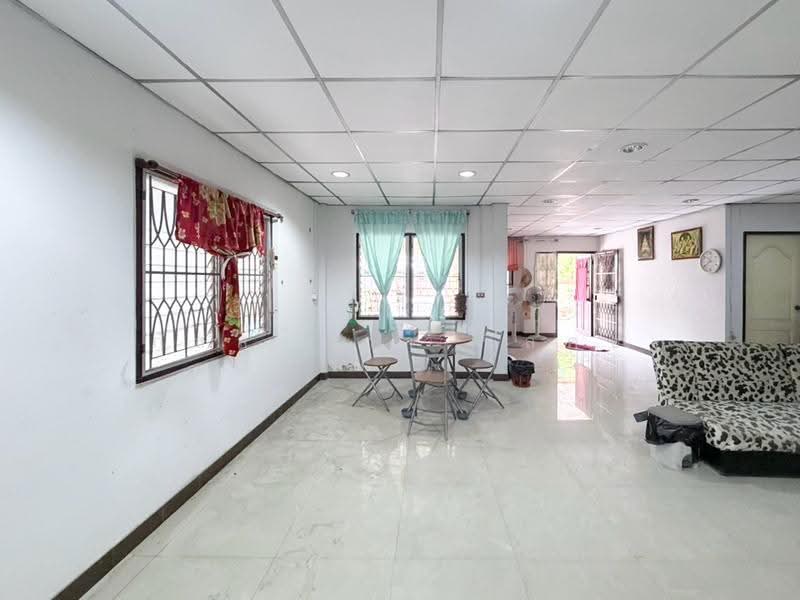 Chonlada Bangbuathong, Nonthaburi, Bang Kruai - Sai Noi Road, Bang Bua Thong, Bang Bua Thong, Nonthaburi, 3 Bedrooms, 140 sqm, Single Detached House For Sale, by ภัสสร์ปภา นิลคช, 500575989 - DDproperty.com