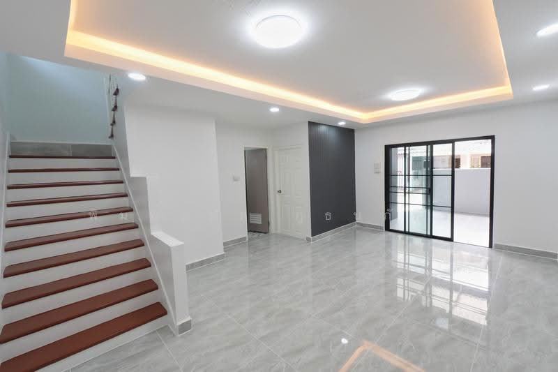 Baan Pruksa B Rangsit - Klong 3, Pathum Thani, Liab Klong Sam Road, Khlong Sam, Khlong Luang, Pathum Thani, 3 Bedrooms, 96 sqm, Townhouse For Sale, by พิมพ์นภัส ภูธนภัทร, 500576071 - DDproperty.com