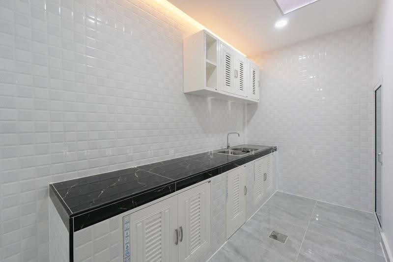 Baan Pruksa B Rangsit - Klong 3, Pathum Thani, Liab Klong Sam Road, Khlong Sam, Khlong Luang, Pathum Thani, 3 Bedrooms, 96 sqm, Townhouse For Sale, by พิมพ์นภัส ภูธนภัทร, 500576071 - DDproperty.com