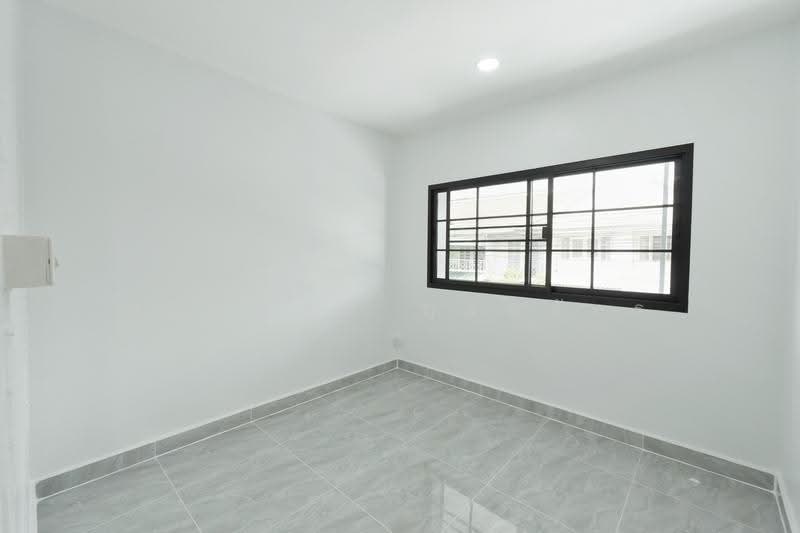Baan Pruksa B Rangsit - Klong 3, Pathum Thani, Liab Klong Sam Road, Khlong Sam, Khlong Luang, Pathum Thani, 3 Bedrooms, 96 sqm, Townhouse For Sale, by พิมพ์นภัส ภูธนภัทร, 500576071 - DDproperty.com