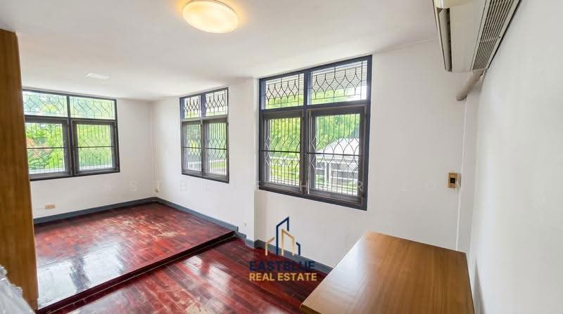 House Area Ladprao, Bangkok, Jom Phon, Chatuchak, Bangkok, 4 Bedrooms, 204 sqm, Single Detached House For Sale, by Eastblue Horizon, 500576082 - DDproperty.com