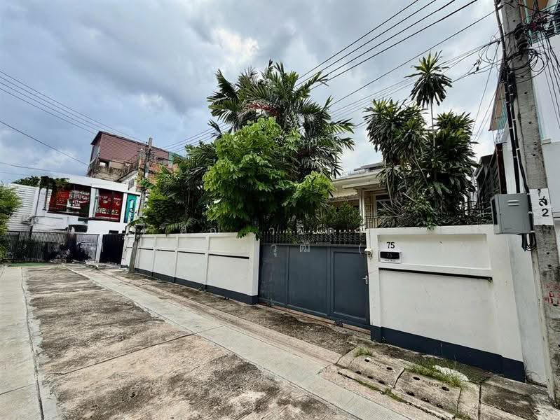 บ้านเดี่ยว 2 ชั้น 86 ตร.ว. บ้านเดี่ยว ซอยอินทามระ4, กรุงเทพ, ถนนสุทธิสารวินิจฉัย, สามเสนใน, พญาไท, กรุงเทพ, 350 ตร.ม., บ้านเดี่ยว ขาย, โดย คุณ วนิดา ศิริสุขชัยวุฒิ (ดา), 500576103 - DDproperty.com