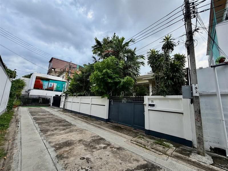 บ้านเดี่ยว 2 ชั้น 86 ตร.ว. บ้านเดี่ยว ซอยอินทามระ4, กรุงเทพ, ถนนสุทธิสารวินิจฉัย, สามเสนใน, พญาไท, กรุงเทพ, 350 ตร.ม., บ้านเดี่ยว ขาย, โดย คุณ วนิดา ศิริสุขชัยวุฒิ (ดา), 500576103 - DDproperty.com