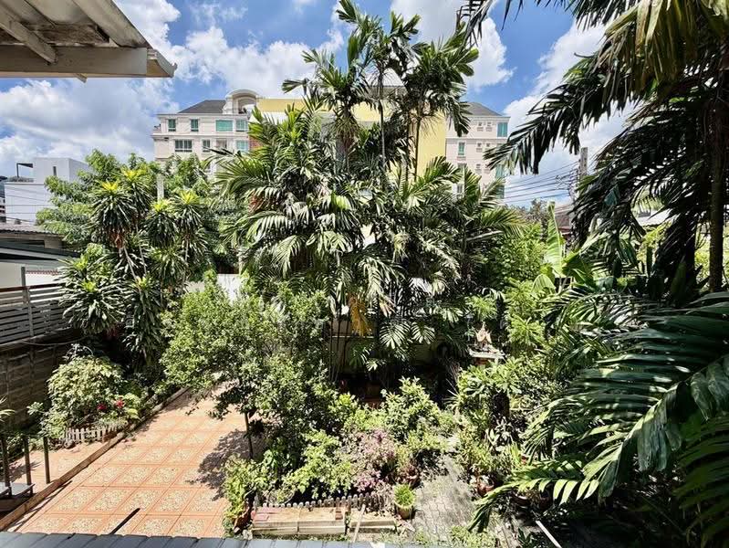 บ้านเดี่ยว 2 ชั้น 86 ตร.ว. บ้านเดี่ยว ซอยอินทามระ4, bangkok, ถนนสุทธิสารวินิจฉัย, Samsen Nai, Phaya Thai, Bangkok, 3 Bedrooms, 350 sqm, Single Detached House For Sale, by คุณ วนิดา ศิริสุขชัยวุฒิ (ดา), 500576103 - DDproperty.com