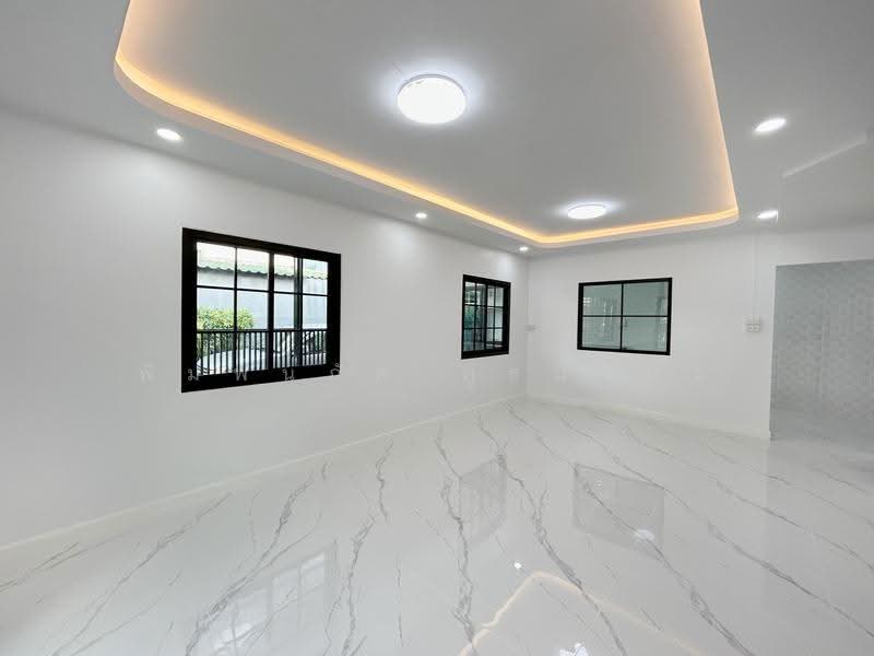 Baan Pruksa B Rangsit - Klong 3, Pathum Thani, Liab Klong Sam Road, Khlong Sam, Khlong Luang, Pathum Thani, 3 Bedrooms, 102 sqm, Townhouse For Sale, by พิมพ์นภัส ภูธนภัทร, 500576109 - DDproperty.com