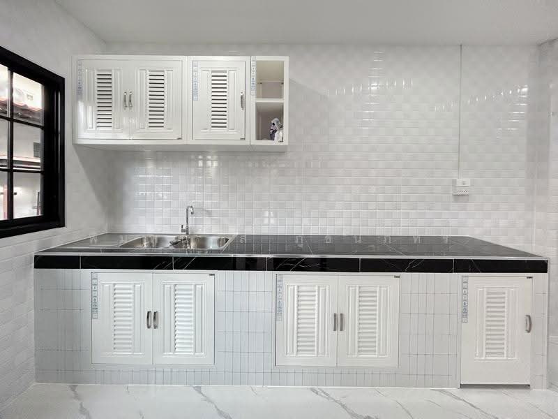 Baan Pruksa B Rangsit - Klong 3, Pathum Thani, Liab Klong Sam Road, Khlong Sam, Khlong Luang, Pathum Thani, 3 Bedrooms, 102 sqm, Townhouse For Sale, by พิมพ์นภัส ภูธนภัทร, 500576109 - DDproperty.com