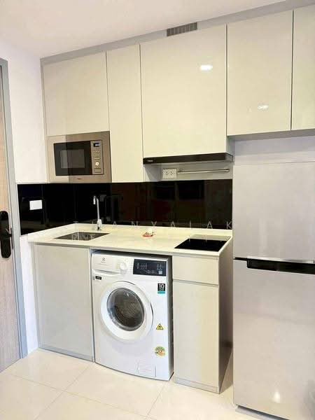 SOHO Bangkok Ratchada, Bangkok, 74 Pracha Rat Bamphen Rd, Huai Khwang, Bangkok, Studio, 26 sqm, Condo For Rent, by Thanyalak Premputtiphan, 500576112 - DDproperty.com