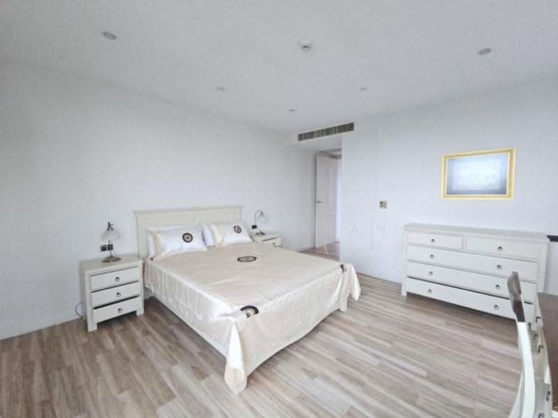 Ideal 24, Bangkok, 85 Sukhumvit 24 Alley, Khong Tan, Khlong Toei, Bangkok, 4 Bedrooms, 329 sqm, Condo For Sale, by Knight Frank Chartered (Thailand) Co.,Ltd, 500576128 - DDproperty.com