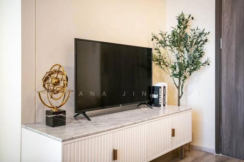 IDEO Mobi Asoke, Bangkok, New Petchaburi Road, Bang Kapi, Huai Khwang, Bangkok, Studio, 29 sqm, Condo For Rent, by Rojjana Jindasri, 500576155 - DDproperty.com
