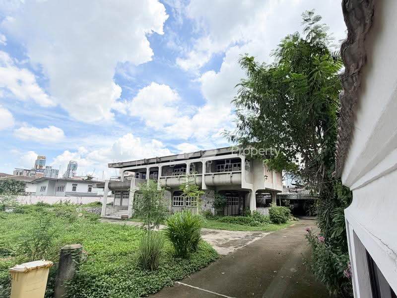 ขายที่ดินพร้อมสิ่งปลูกสร้าง 552 ตร.วา ซอยสุขุมวิท 68 ใกล้บีทีเอสอุดมสุข แบงค็อกมอลล์ ไบเทค, กรุงเทพ, สุขุมวิท, บางนาเหนือ, บางนา, กรุงเทพ, 2,208 ตร.ม., ที่ดิน ขาย, โดย Chidaphar Beawlek, 500576159 - DDproperty.com