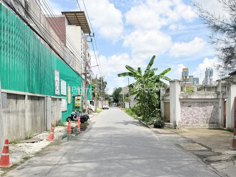 House and Land 552 sq. wah, Soi Sukhumvit 68. Located near BTS Udom Suk, Bangkok Mall, Bitec Bangna, Bangkok, สุขุมวิท, Bang Na Nuea, Bang Na, Bangkok, , 2,208 sqm, Land For Sale, by Chidaphar Beawlek, 500576159 - DDproperty.com