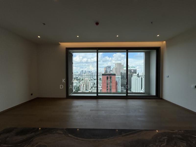 Via ARI, Bangkok, 42 Soi Ari 1, Samsen Nai, Phaya Thai, Bangkok, 2 Bedrooms, 92 sqm, Condo For Sale, by Kanrutai Dawruang, 500576173 - DDproperty.com