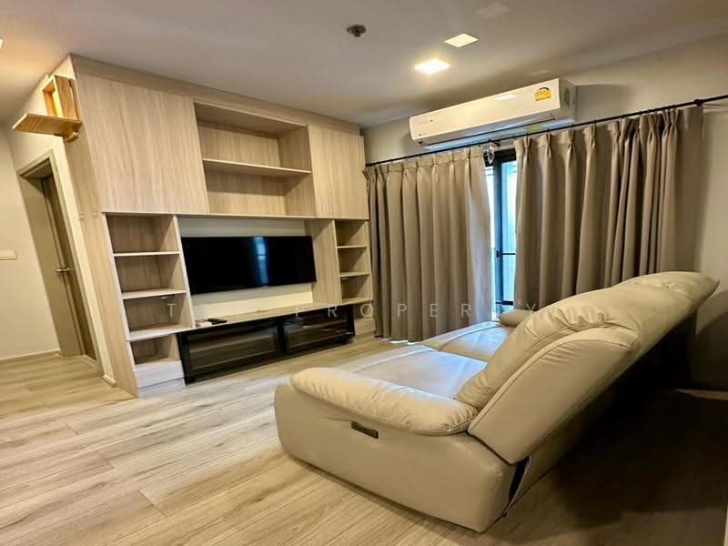 Metris Ladprao, Bangkok, Lat Phrao Road, Jom Phon, Chatuchak, Bangkok, 1 Bedroom, 30 sqm, Condo For Rent, by TRC Property, 500576180 - DDproperty.com