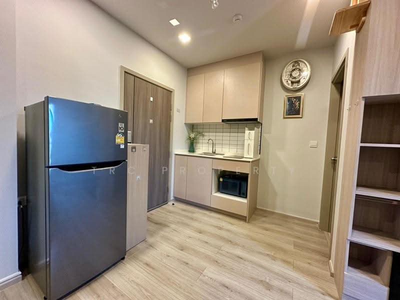 Metris Ladprao, Bangkok, Lat Phrao Road, Jom Phon, Chatuchak, Bangkok, 1 Bedroom, 30 sqm, Condo For Rent, by TRC Property, 500576180 - DDproperty.com