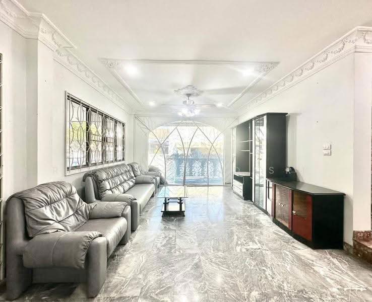 7-BR House, Bangkok, Chim Plee, Taling Chan, Bangkok, 7 Bedrooms, 900 sqm, Single Detached House For Rent, by Rojjana Jindasri, 500576210 - DDproperty.com