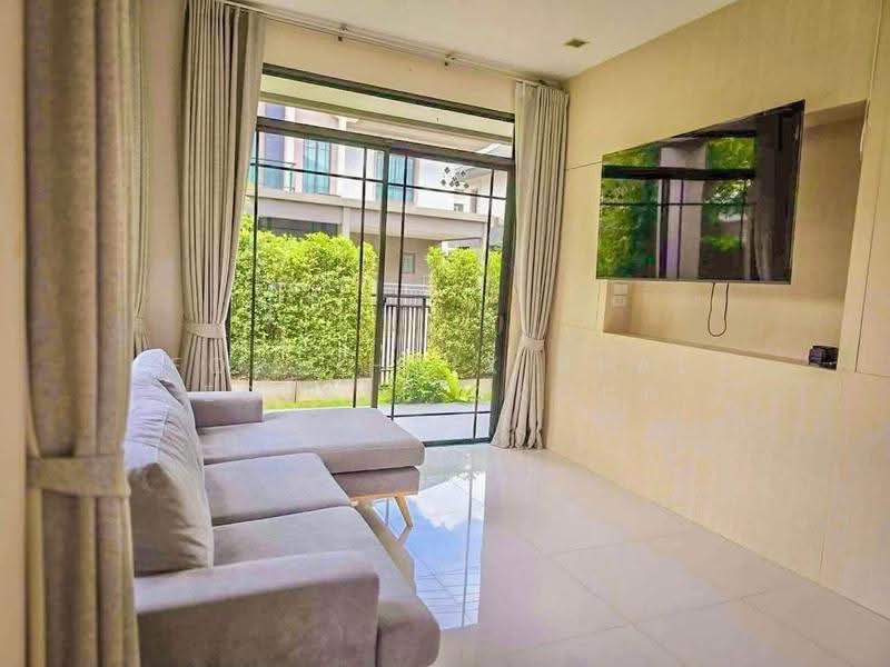 Bangkok Boulevard Rangsit, Pathum Thani, Rangsit-Nakhon Nayok Road, Bang Yitho, Thanyaburi, Pathum Thani, 5 Bedrooms, 248 sqm, Single Detached House For Rent, by Forty-Six Real Estate Group, 500576230 - DDproperty.com