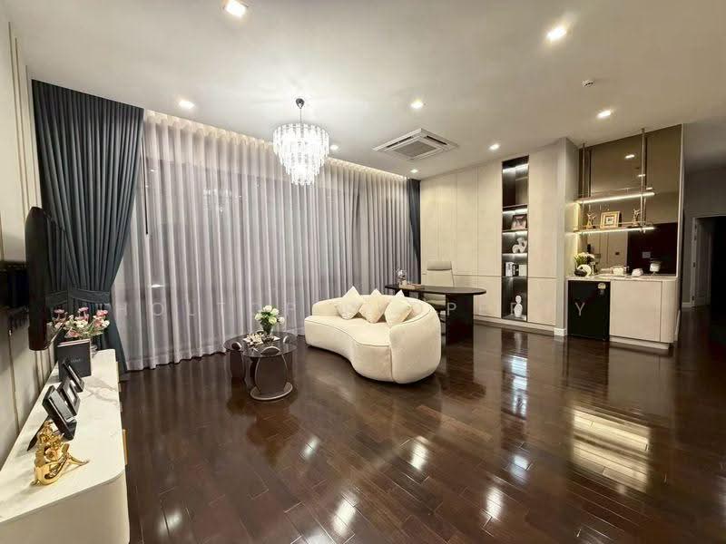 Grand Bangkok Boulevard Rama 9-Krungthepkreetha, Bangkok, Srinakarin-Romklao Road, Saphan Sung, Bangkok, 5 Bedrooms, 604 sqm, Single Detached House For Sale, by Holtop Property, 500576286 - DDproperty.com