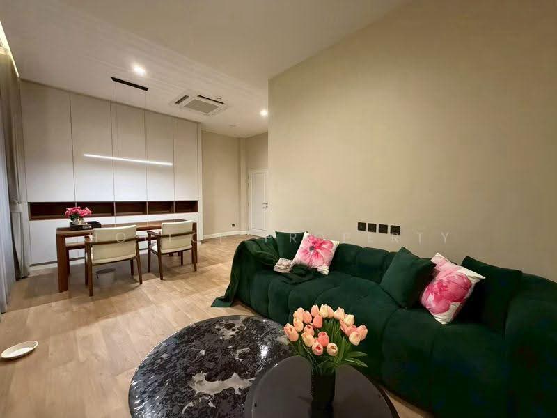 Grand Bangkok Boulevard Rama 9-Krungthepkreetha, Bangkok, Srinakarin-Romklao Road, Saphan Sung, Bangkok, 5 Bedrooms, 604 sqm, Single Detached House For Sale, by Holtop Property, 500576286 - DDproperty.com