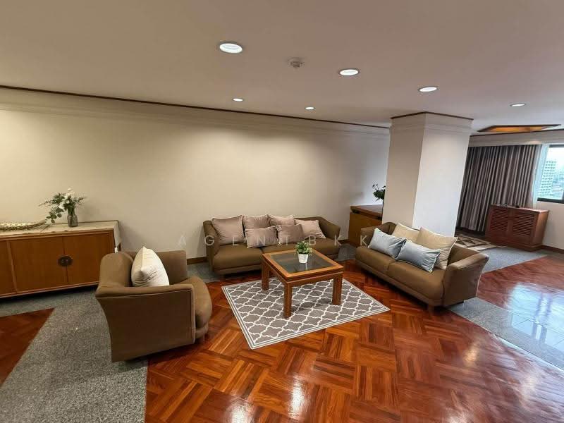 United Tower Thonglor, Bangkok, 333 Soi Thonglor 17, Khlong Tan Nua, Watthana, Bangkok, 2 Bedrooms, 114 sqm, Condo For Rent, by Agentbkk, 500576335 - DDproperty.com