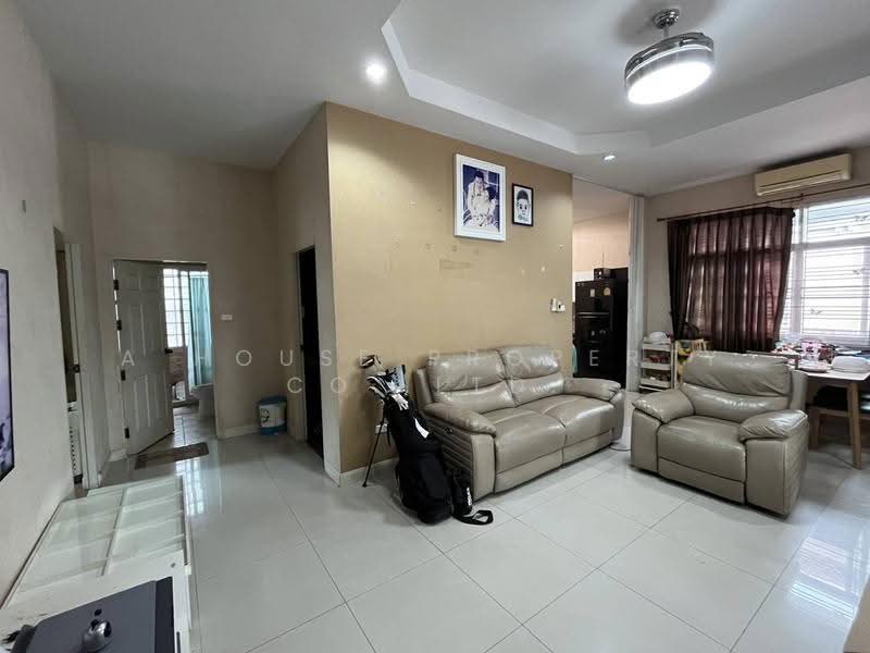 ขายบ้านเดี่ยว หมู่บ้านมณีรินทร์วิลเลจ ศรีราชา, Chon Buri (Pattaya), Surasak, Si Racha, Chon Buri (Pattaya), 3 Bedrooms, 148 sqm, Single Detached House For Sale, by A House Property Co.,Ltd., 500576355 - DDproperty.com