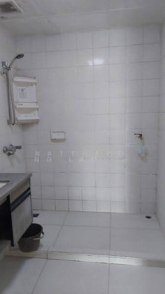 Liberty Park 2, Bangkok, 55 Soi Sukhumvit 11, Khlongtoei Nua, Watthana, Bangkok, 2 Bedrooms, 123 sqm, Condo For Sale, by Natthapong Laomahong, 500576374 - DDproperty.com