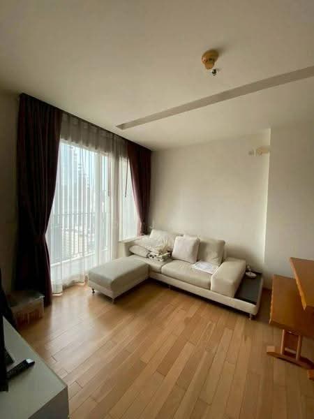 Siri At Sukhumvit, Bangkok, 902 Sukhumvit Road, Phra Kanong, Khlong Toei, Bangkok, 1 Bedroom, 51 sqm, Condo For Rent, by Rojjana Jindasri, 500576468 - DDproperty.com