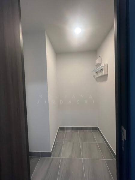 Supalai Premier Samsen-Ratchawat, Bangkok, 1089 Thanon Nakhon Chaisi Rd, Tanon Nakorn Chaisri, Dusit, Bangkok, 3 Bedrooms, 120 sqm, Condo For Rent, by Rojjana Jindasri, 500576497 - DDproperty.com
