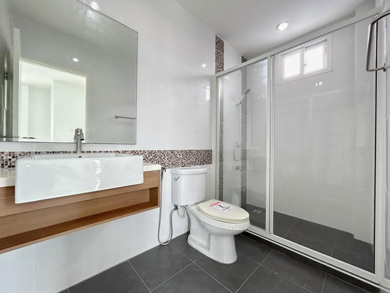The Grand Thaisomboon, Pathum Thani, Khlong Sam, Khlong Luang, Pathum Thani, 3 Bedrooms, 170 sqm, Semi-Detached House (Twin House) For Sale, by พิมพ์นภัส ภูธนภัทร, 500576520 - DDproperty.com