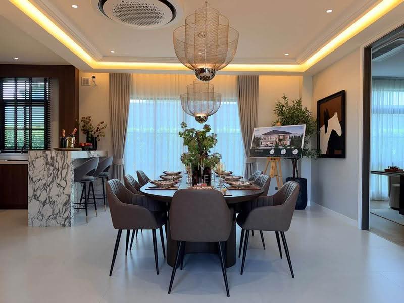 Luxury Residence ใจกลางเชียงใหม่ บ้านหรูบนทำเลมหิดล ใกล้สนามบินเชียงใหม่, Chiang Mai, Su Thep, Muang Chiang Mai, Chiang Mai, 4 Bedrooms, 292 sqm, Single Detached House For Sale, by Sirinrat Maneerat, 500576541 - DDproperty.com