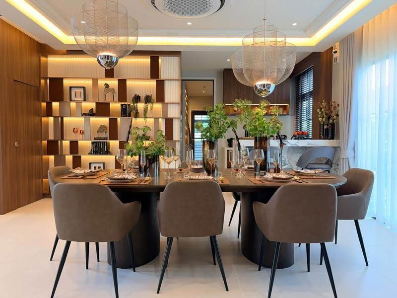 Luxury Residence ใจกลางเชียงใหม่ บ้านหรูบนทำเลมหิดล ใกล้สนามบินเชียงใหม่, Chiang Mai, Su Thep, Muang Chiang Mai, Chiang Mai, 4 Bedrooms, 292 sqm, Single Detached House For Sale, by Sirinrat Maneerat, 500576541 - DDproperty.com