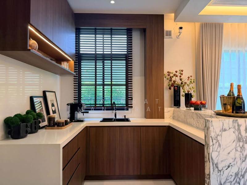 Luxury Residence ใจกลางเชียงใหม่ บ้านหรูบนทำเลมหิดล ใกล้สนามบินเชียงใหม่, Chiang Mai, Su Thep, Muang Chiang Mai, Chiang Mai, 4 Bedrooms, 292 sqm, Single Detached House For Sale, by Sirinrat Maneerat, 500576541 - DDproperty.com