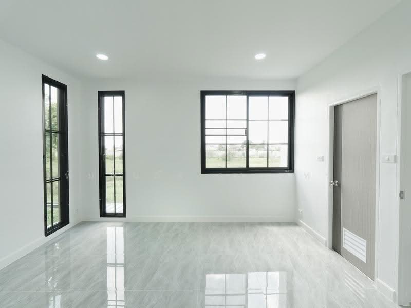 The Money Me Rangsit-Klong 3, Pathum Thani, ถนนเลียบคลองสาม, Khlong Sam, Khlong Luang, Pathum Thani, 4 Bedrooms, 200 sqm, Single Detached House For Sale, by พิมพ์นภัส ภูธนภัทร, 500576554 - DDproperty.com