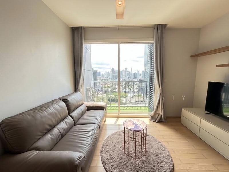 Siri At Sukhumvit, Bangkok, 902 Sukhumvit Road, Phra Kanong, Khlong Toei, Bangkok, 1 Bedroom, 52 sqm, Condo For Rent, by Connex Property, 500576616 - DDproperty.com
