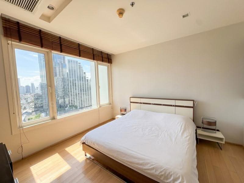Siri At Sukhumvit, Bangkok, 902 Sukhumvit Road, Phra Kanong, Khlong Toei, Bangkok, 1 Bedroom, 52 sqm, Condo For Rent, by Connex Property, 500576616 - DDproperty.com