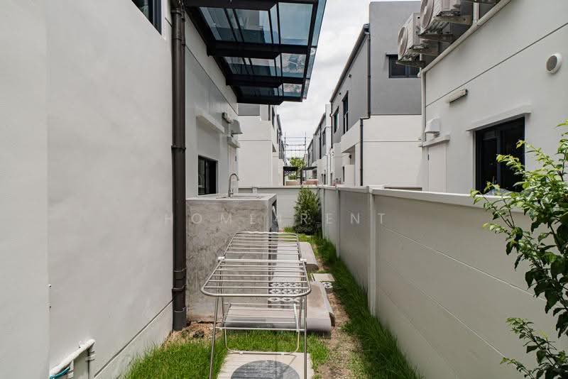 Centro Bangna, Samut Prakan, 111 Soi 3, Bang Kaeo, Bang Plee, Samut Prakan, 4 Bedrooms, 190 sqm, Single Detached House For Rent, by Home4rent, 500576629 - DDproperty.com