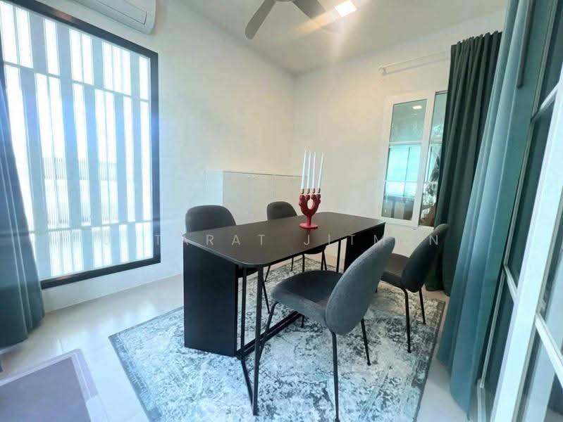 Chaiyapruek Bangna Km 15, Samut Prakan, 234 Moo 3 Km.15 Bangna-Trad Road Km.15, Bang Chalong, Bang Plee, Samut Prakan, 3 Bedrooms, 167 sqm, Single Detached House For Rent, by Jutarat Jitmun, 500576636 - DDproperty.com