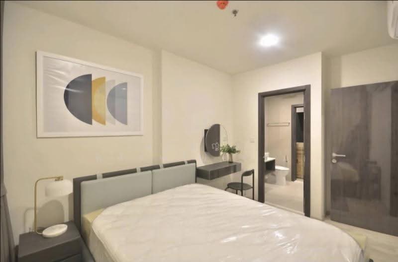 XT Huaikhwang, Bangkok, 244 Ratchadaphisek Road, Huai Khwang, Bangkok, 1 Bedroom, 35 sqm, Condo For Rent, by Apinya Pitakchaitham, 500576659 - DDproperty.com