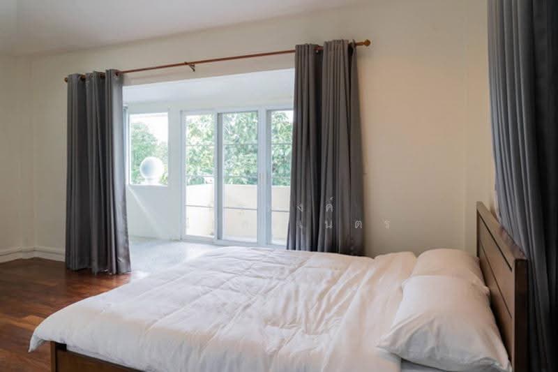 Nantawan Suanluang Rama 9, Bangkok, Chaloem Phra Kiat Rama 9, Soi 62, Dok Mai, Prawet, Bangkok, 5 Bedrooms, 330 sqm, Single Detached House For Rent, by นัฐพงค์ มณีอัครเนตร, 500576697 - DDproperty.com
