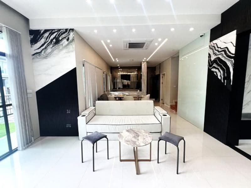 The Plant Exclusique Phatthanakan, Bangkok, Soi Phatthanakan 44, Suan Luang, Bangkok, 4 Bedrooms, 260 sqm, Single Detached House For Rent, by นัฐพงค์ มณีอัครเนตร, 500576764 - DDproperty.com
