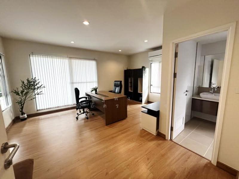 The Plant Exclusique Phatthanakan, Bangkok, Soi Phatthanakan 44, Suan Luang, Bangkok, 4 Bedrooms, 260 sqm, Single Detached House For Rent, by นัฐพงค์ มณีอัครเนตร, 500576764 - DDproperty.com