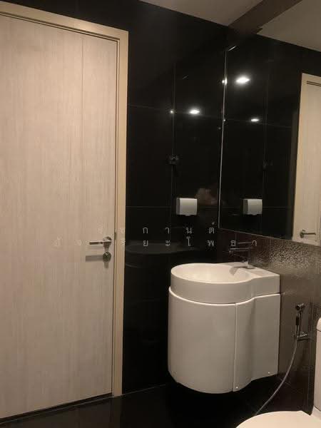 Rhythm Sukhumvit 36-38, Bangkok, 55 Soi Sukhumvit 36, Sukhumvit Road, Phra Kanong, Khlong Toei, Bangkok, 1 Bedroom, 34 sqm, Condo For Rent, by รัชกานต์ อัจฉริยะโพธา, 500576838 - DDproperty.com