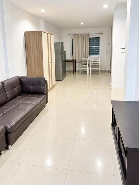 ให้เช่าทาวน์โฮม 2 ชั้น 4 ห้องนอน ม.เซนสิริ ม.เกษตร อ่าวอุดม ศรีราชา, Chon Buri (Pattaya), Thung Suk La, Si Racha, Chon Buri (Pattaya), 4 Bedrooms, 100 sqm, Townhouse For Rent, by Dusit Saengfa, 500576869 - DDproperty.com