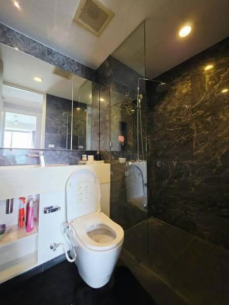 Siamese Surawong, Bangkok, Sap Road, Si Phraya, Bang Rak, Bangkok, 2 Bedrooms, 108 sqm, Condo For Rent, by Khun Toey เตย, 500576874 - DDproperty.com